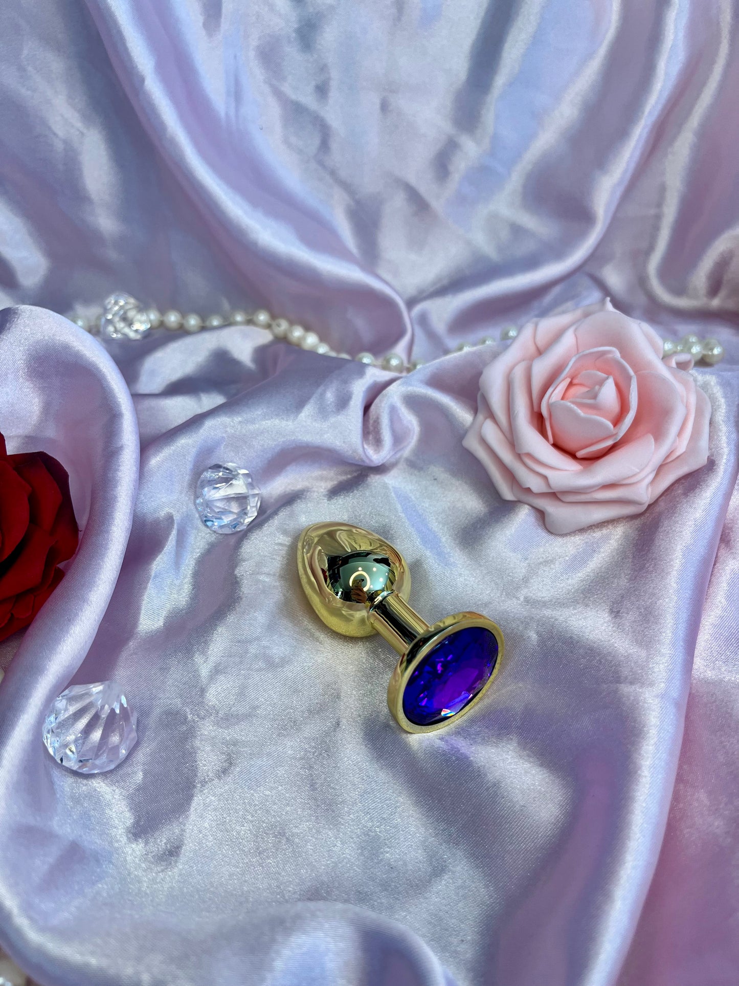 Gold Anal Plug w/Purple Gem